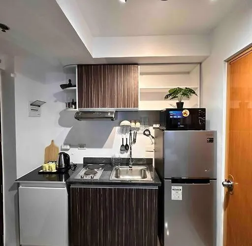 Living,the Persimmon Double Beds 4pax 아파트