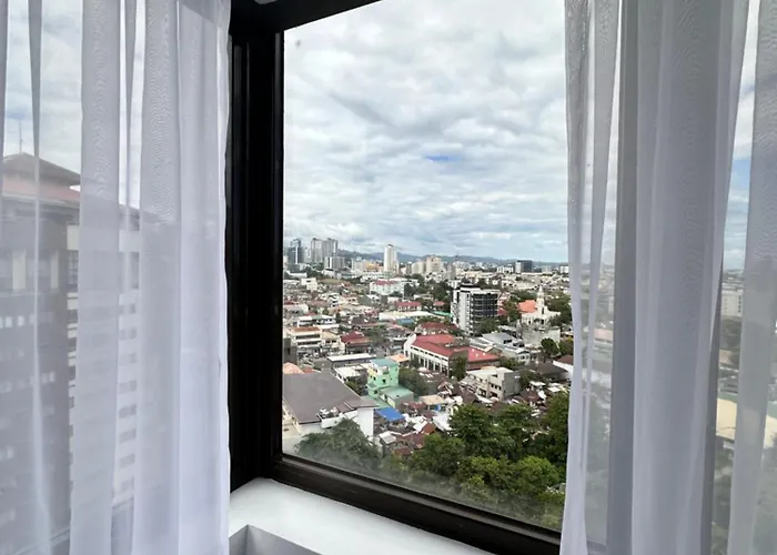 Living,the Persimmon Double Beds 4pax 아파트 세부